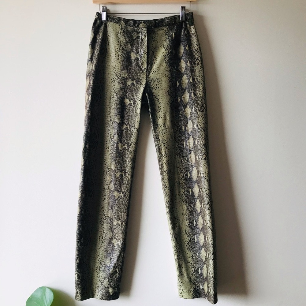Vintage snakeskin pants 🐍